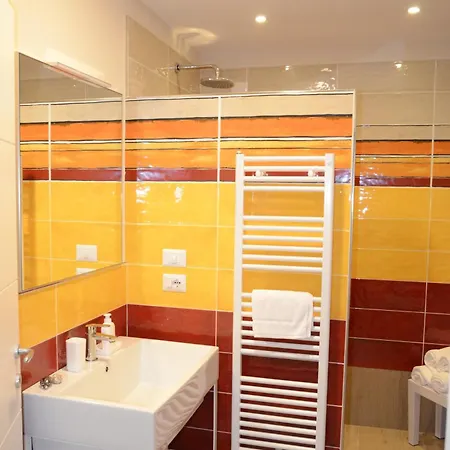 Costa Del Garda - Apartament *