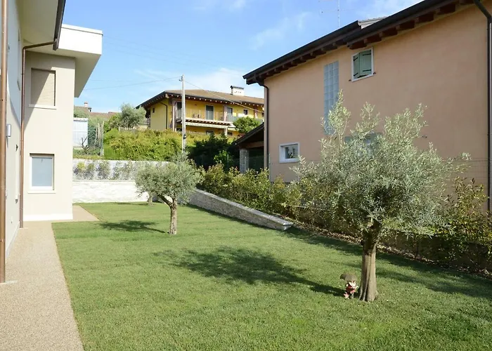 Apartment Costa Del Garda - *